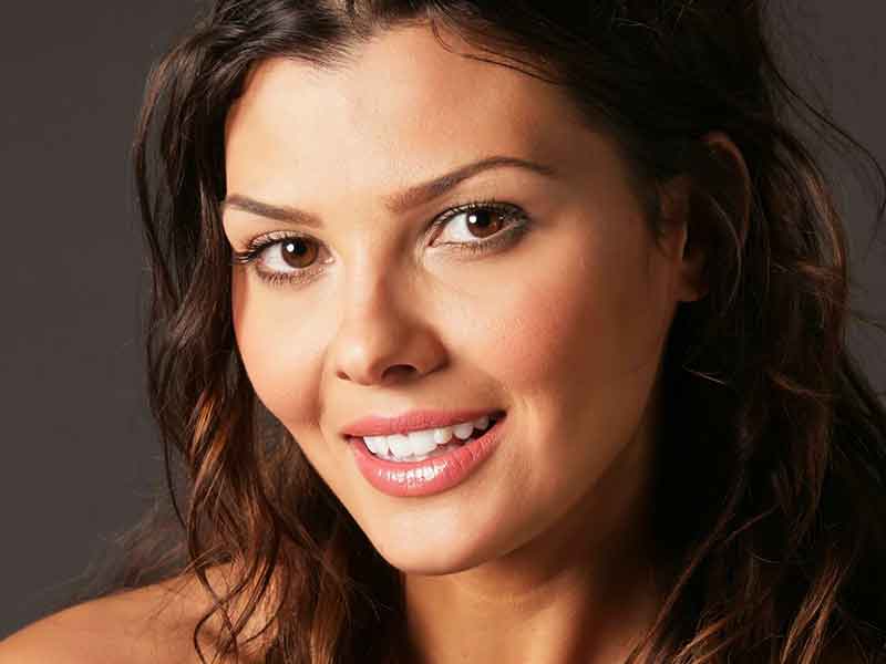 ali landry