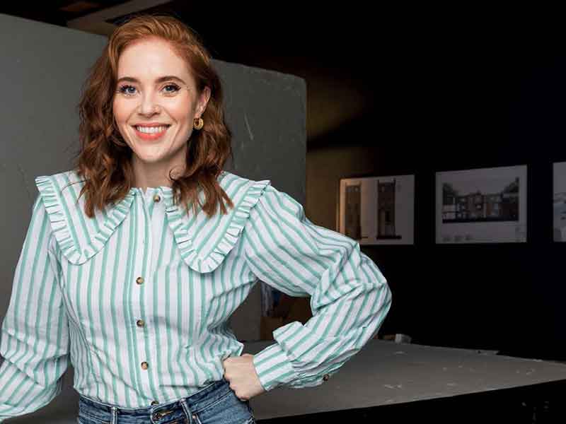 angela scanlon